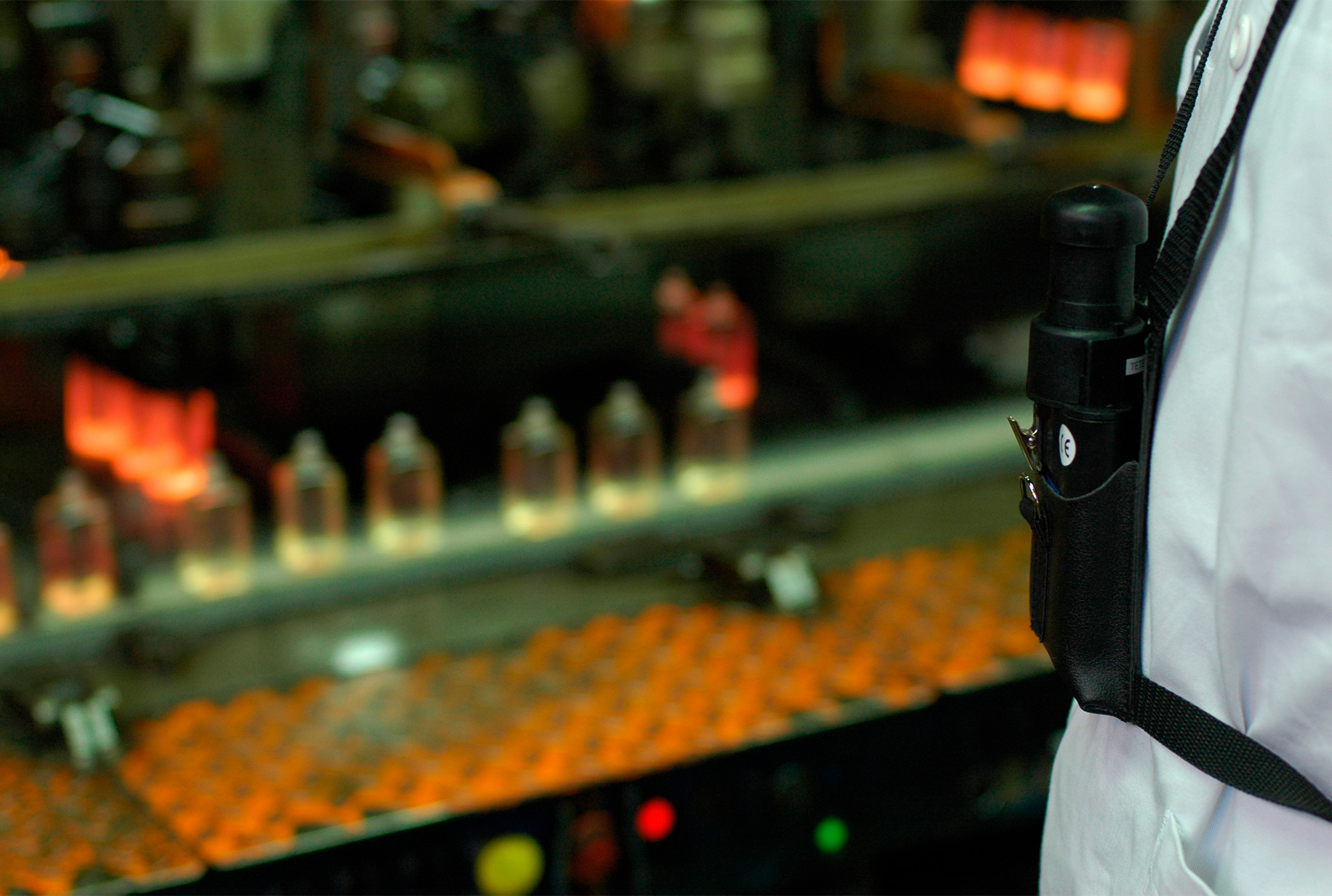 CETEP-controle-polluant-chimique-air-intérieur CETEP vous propose une large gamme d’analyses chimiques et microbiologiques  de l’air, de l’eau ou des surfaces avec les techniques d’analyses les plus performantes.